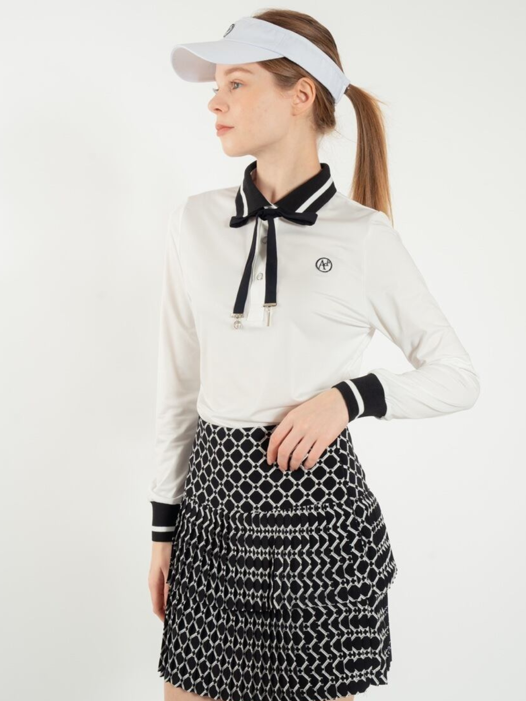Long sleeve polo shirt with ribbon tie CH296