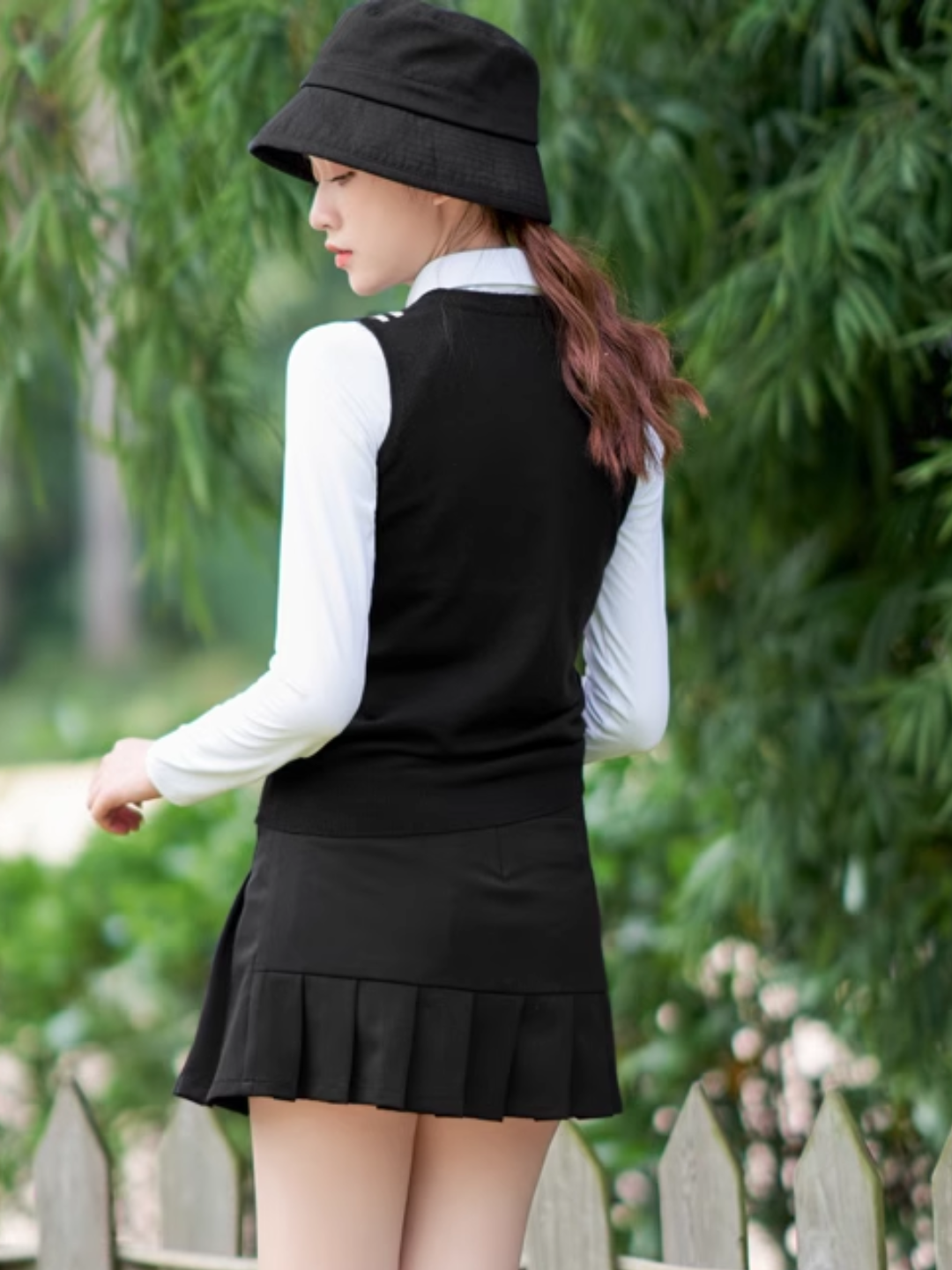 Sweater vest short skirt long sleeve shirt setup CH480