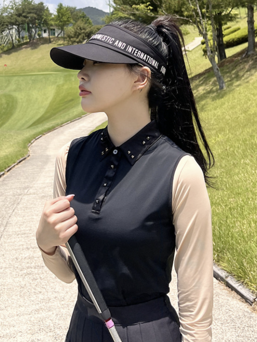 Topi golf berhuruf dengan pita CH748