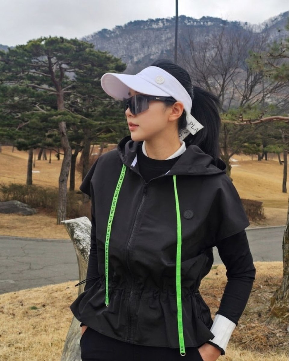 美シルエットフレアゴルフジャンパー　CH1013 - Chamule