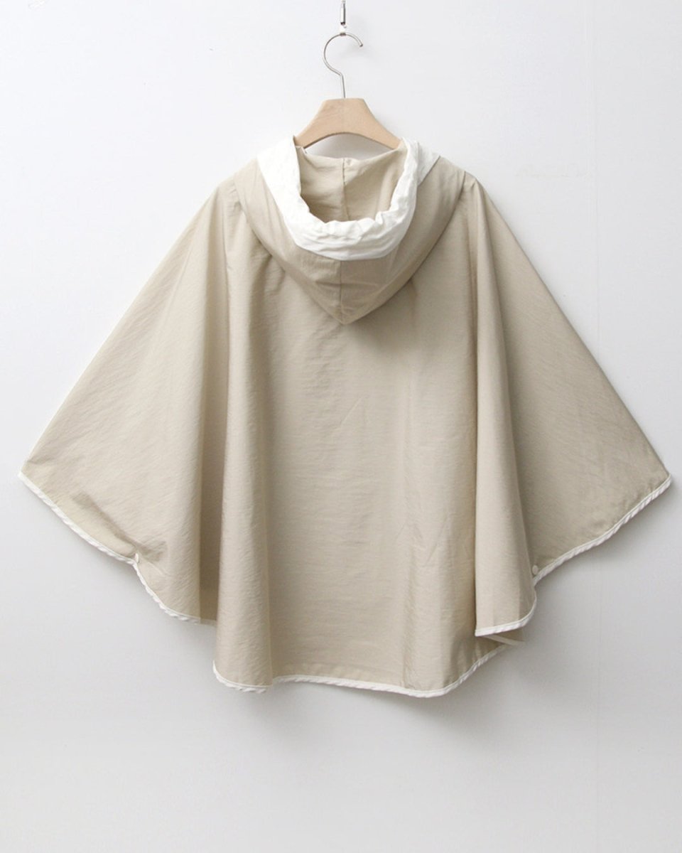 バイカラーフード付きポンチョレインコート　CH1046 - Chamule