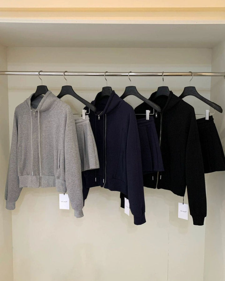 ジップアップブルゾン＋プリーツスカート　セットアップ　CH813 - Chamule