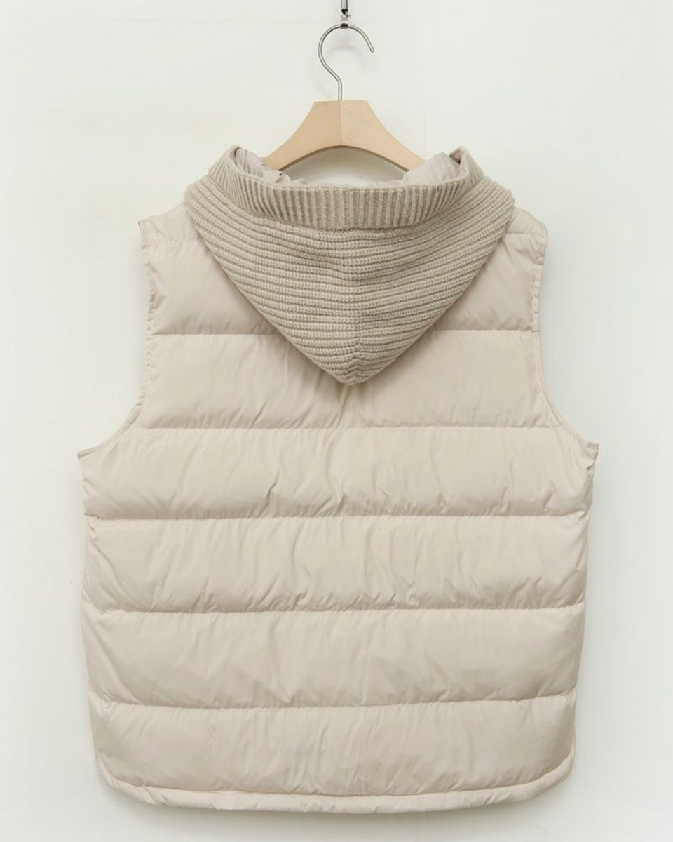 ニットフード付きダウンベスト　CH845 - Chamule