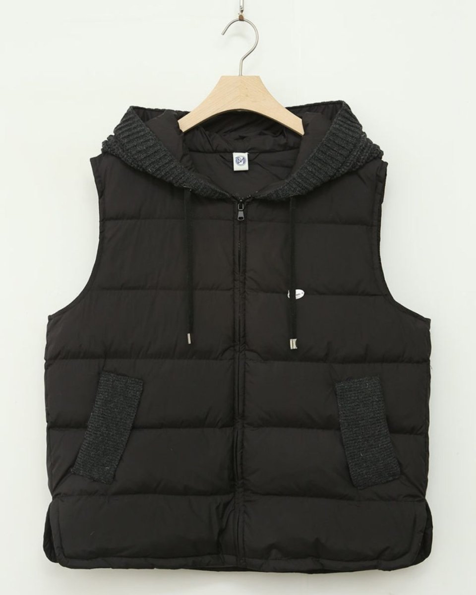 ニットフード付きダウンベスト　CH845 - Chamule