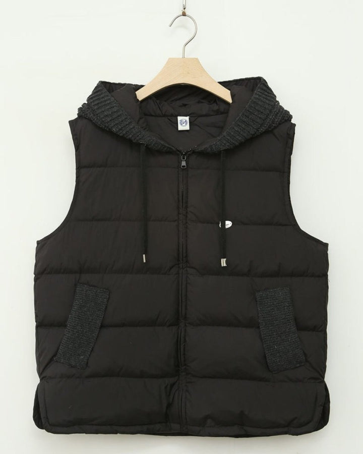 ニットフード付きダウンベスト　CH845 - Chamule