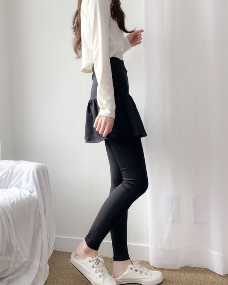 フリルスカート付ゴルフレギンス　CH868 - Chamule