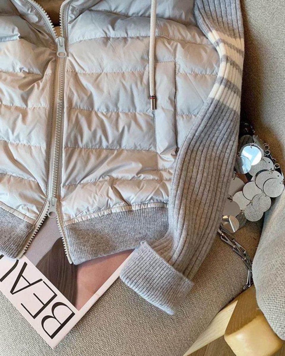 Clean up the warehouse and recover the leak! Patchwork knit drawstring hooded padded jacket. Women's versatile lightweight padded jacket for Fall/Winter 2024.