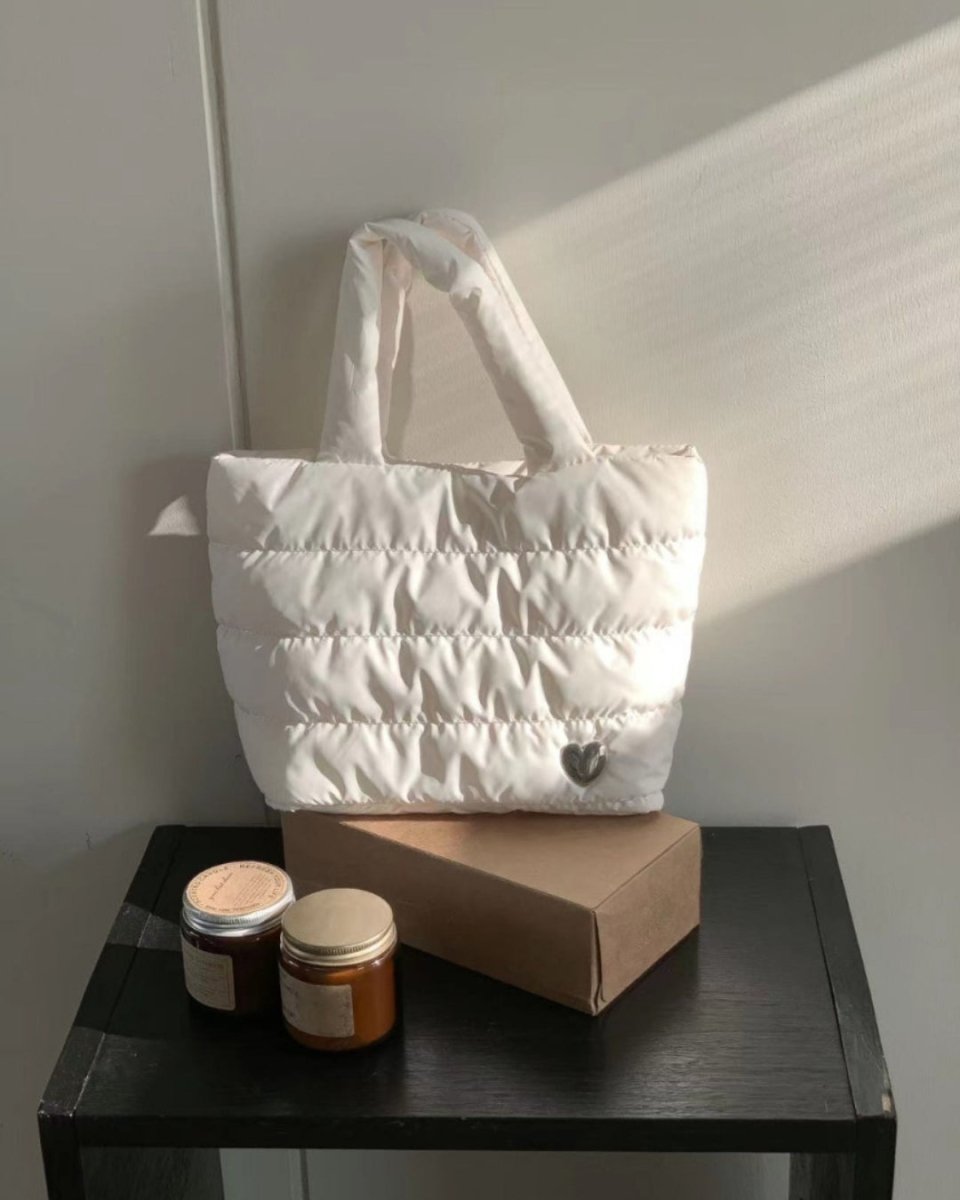 ハートチャームキルティングトートバッグ　CH991 - Chamule