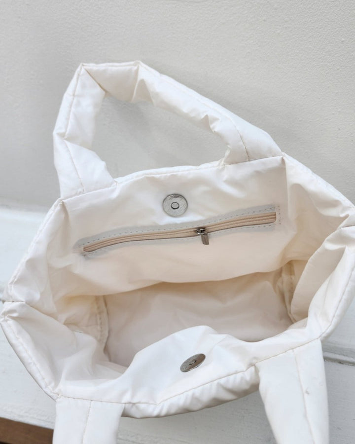 ハートチャームキルティングトートバッグ　CH991 - Chamule