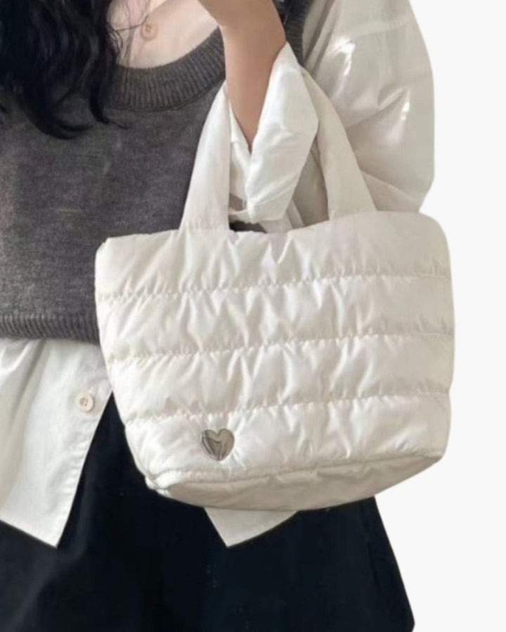 ハートチャームキルティングトートバッグ　CH991 - Chamule