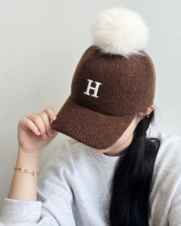 Hロゴポンポン付き帽子　CH865 - Chamule