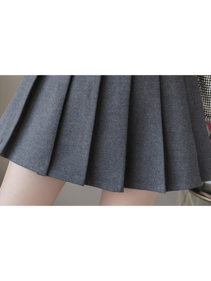 pleated short skirt ch170