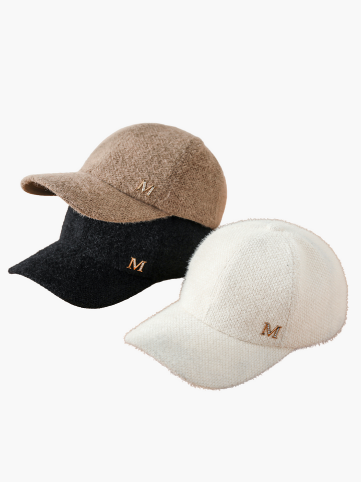 Cappello in maglia con logo ch82