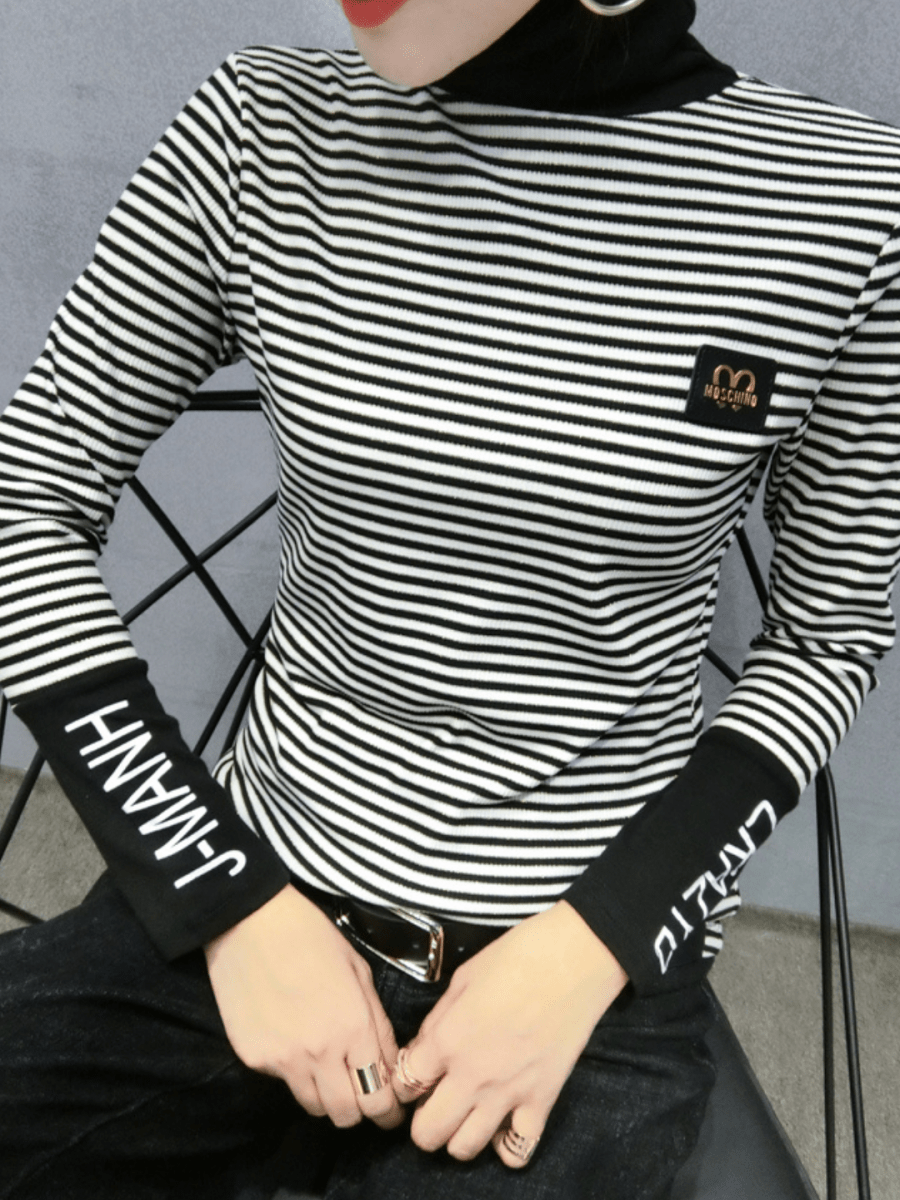 タイトトレンドボーダートップス ch190 - Chamule