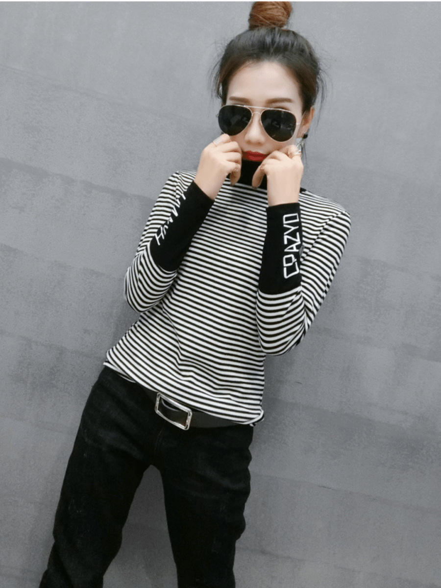 タイトトレンドボーダートップス ch190 - Chamule