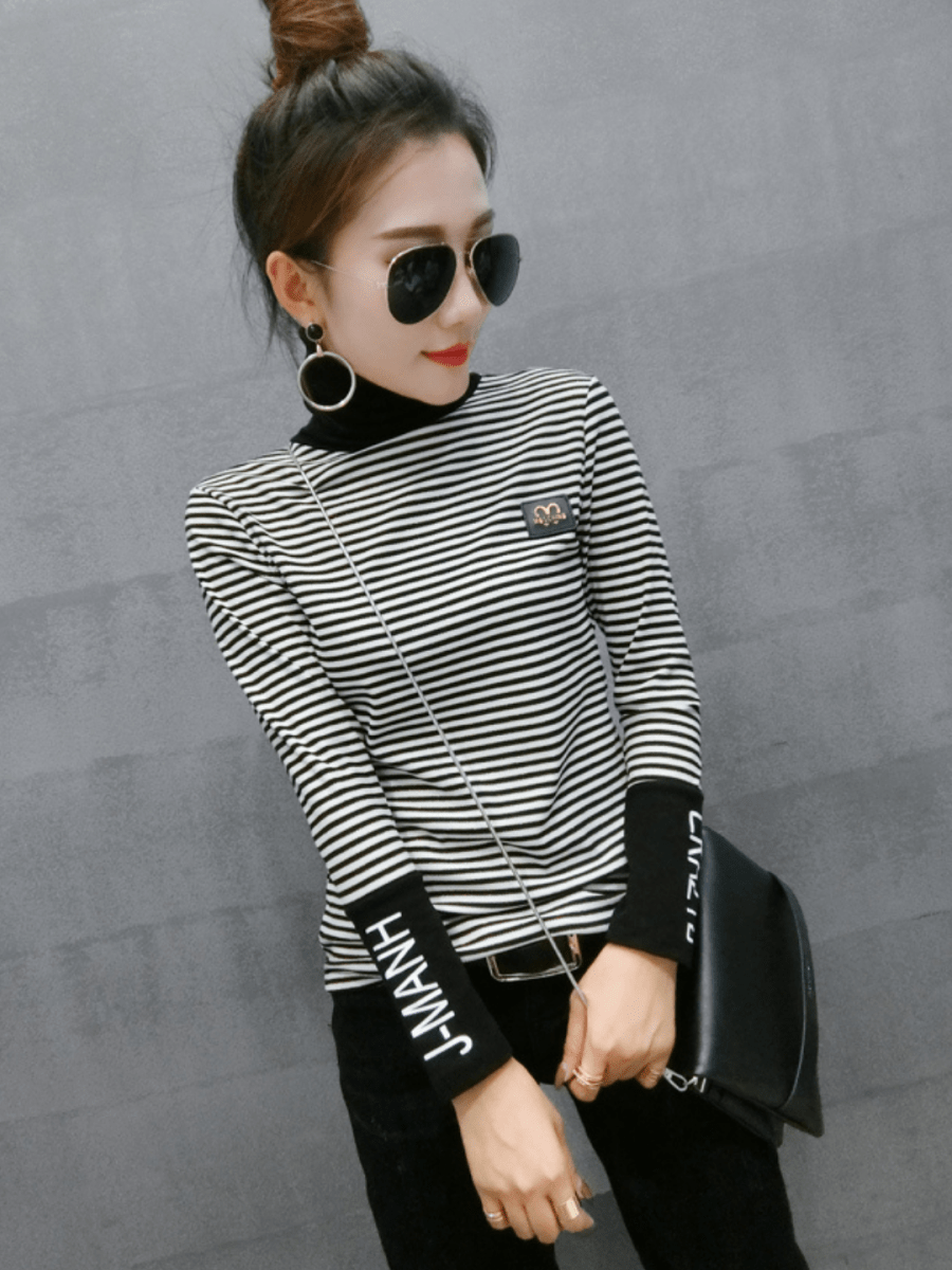 タイトトレンドボーダートップス ch190 - Chamule