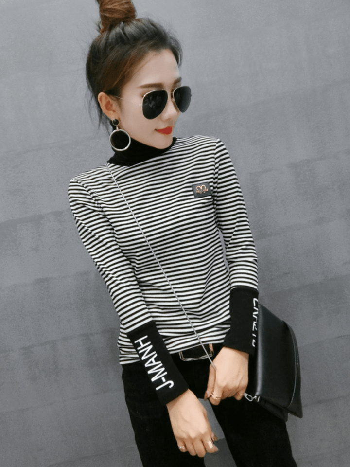 タイトトレンドボーダートップス ch190 - Chamule